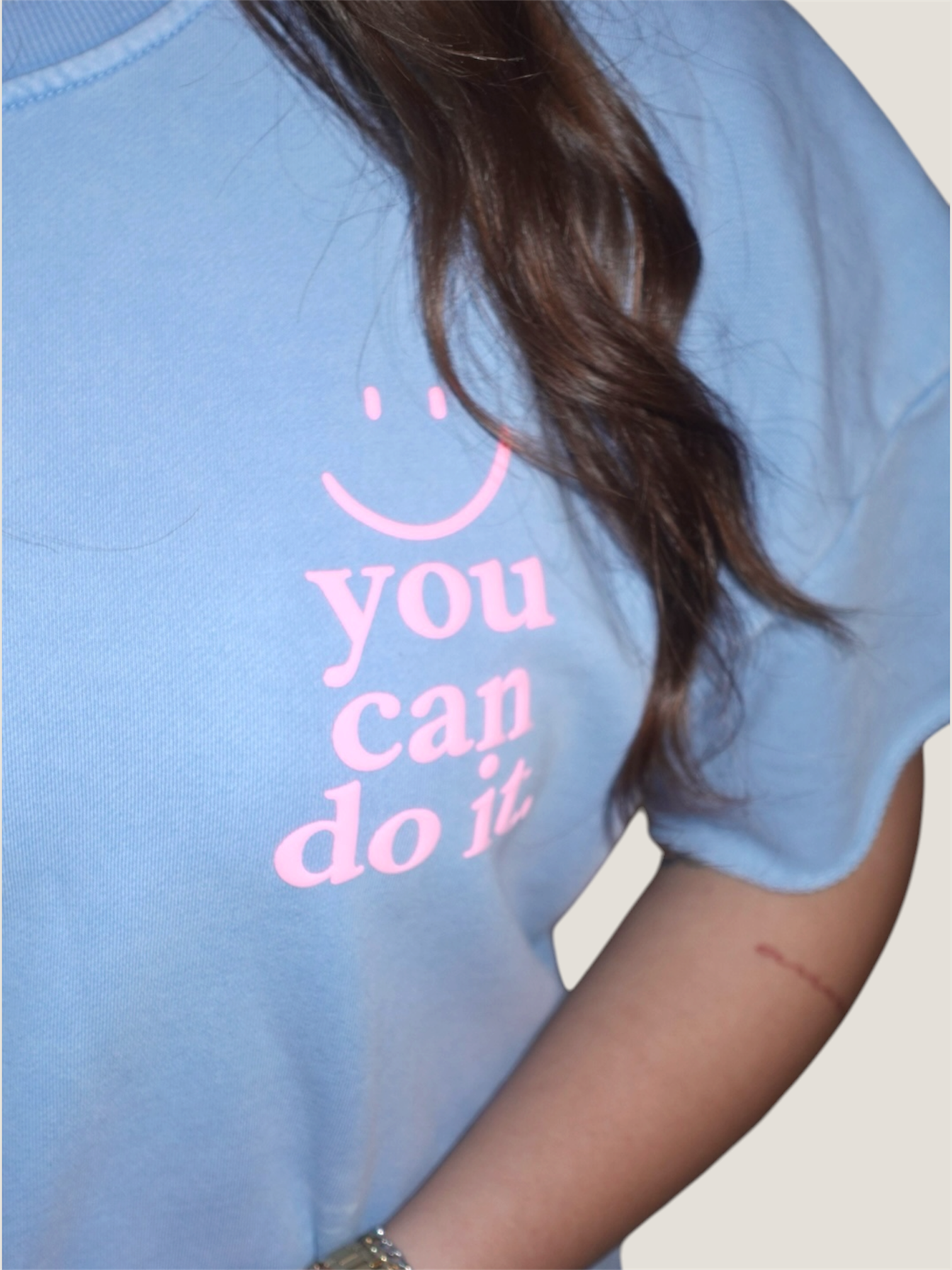 Good Vibes Statement T-Shirt Hellblau