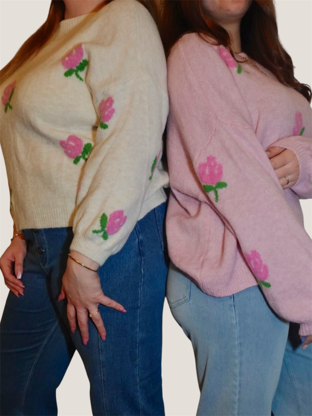 Rosy Bloom Pullover Creme